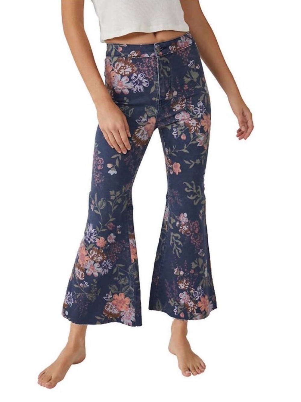 FREE PEOPLE
youthquake printed crop flare jeans in navy combo
